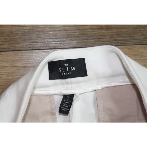 Slim Flare White Sailor Pants with Gold Button Detail Women’s Size 6 - Picture 4 of 7